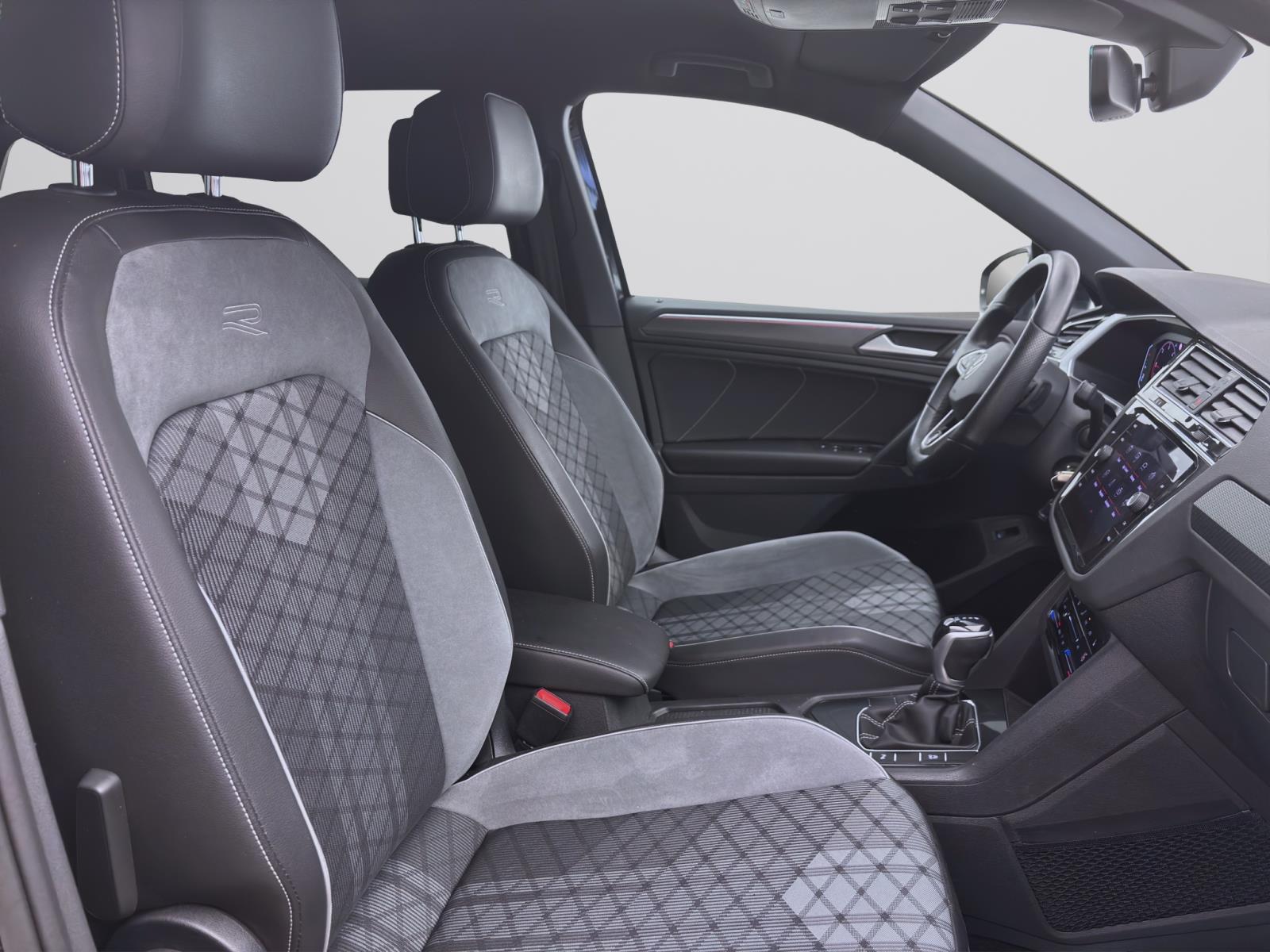 Bild 14: Volkswagen Tiguan 2.0 TDI DSG R-LINE NAVI MATRIX KAMERA SITZHZG