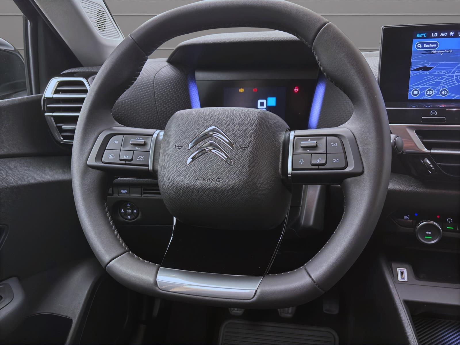 Bild 10: Citroen C4 1.2 eTHP MAX AHK PDC KAMERA SITZHZG