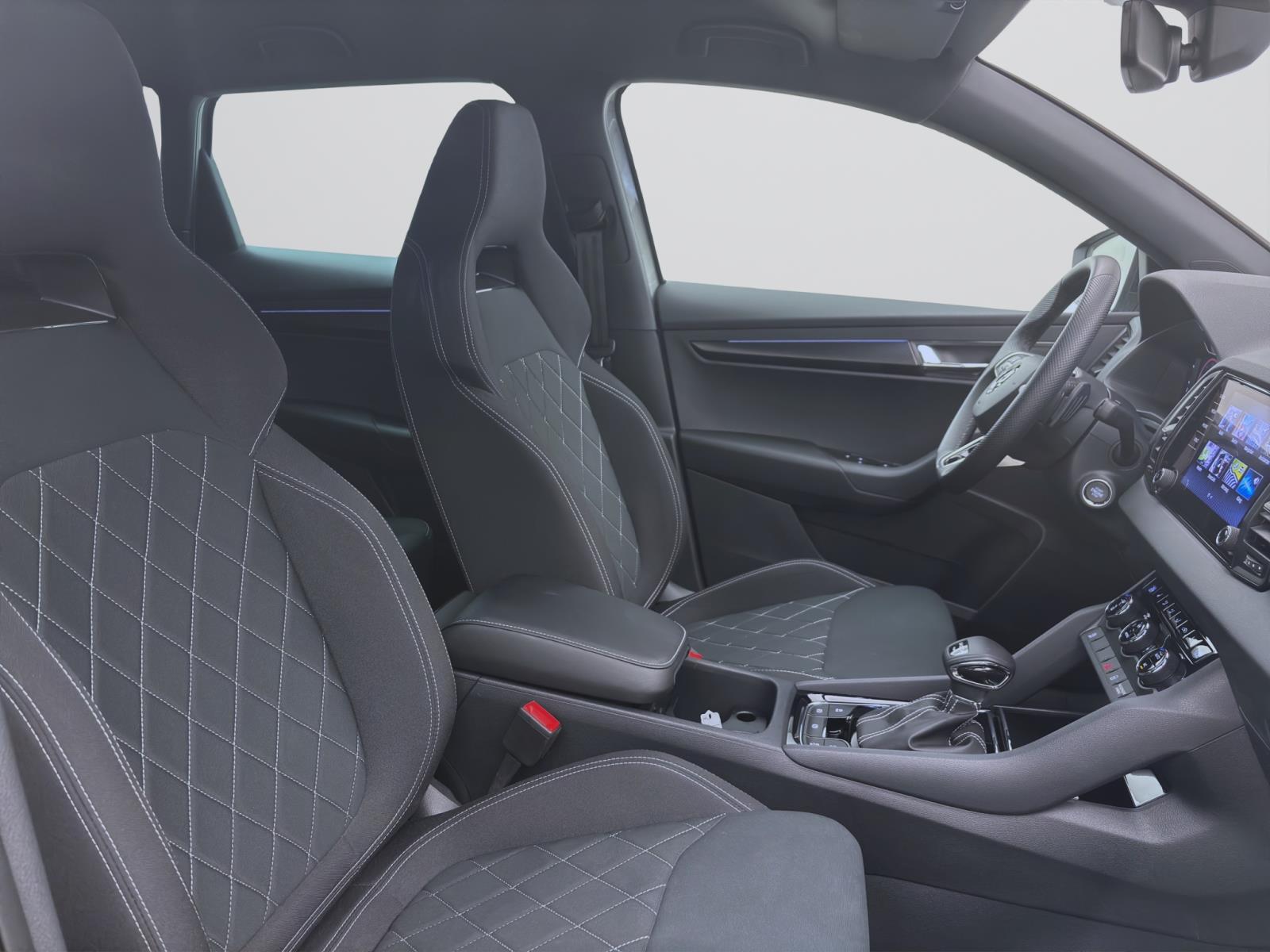 Bild 14: Skoda Karoq 2.0 TSI DSG 4x4 SPORTLINE MATRIX PDC SHZG LM18