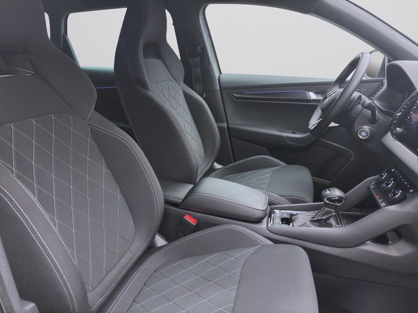 Bild 14: Skoda Karoq 2.0 TSI DSG 4x4 SPORTLINE MATRIX DAB+ VIRTUAL LM18