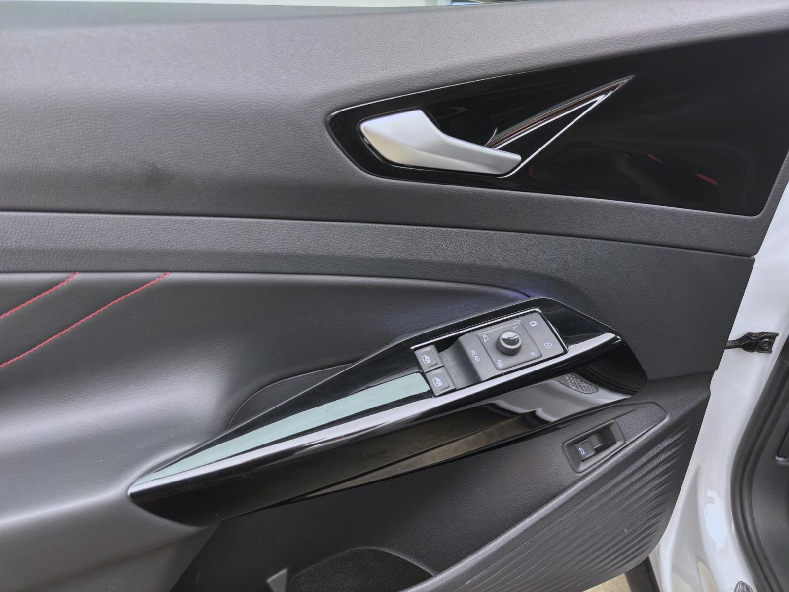 Volkswagen ID.4 4M GTX NAVI AHK KAMERA PDC
