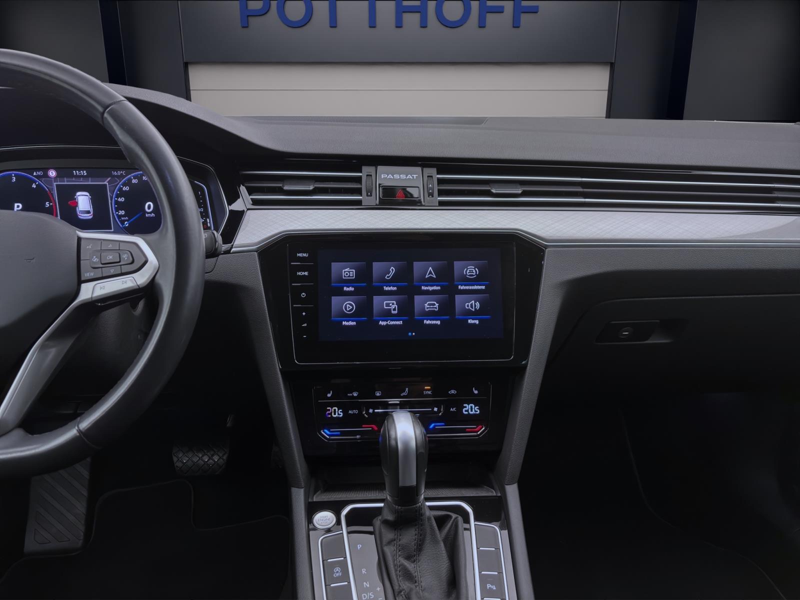 Bild 12: Volkswagen Passat Variant 2.0 TDI DSG BUSINESS STANDHZG AHK NAVI