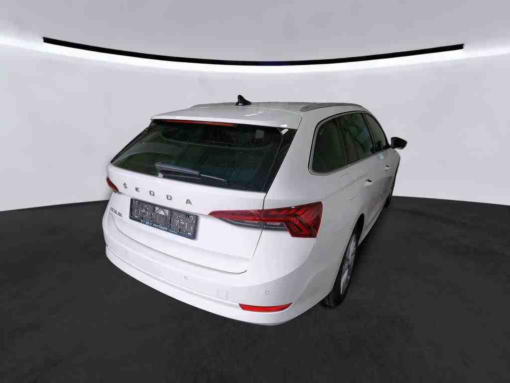 Skoda Octavia Combi 2.0 TDI DSG STYLE NAVI HuD LED SITZHZG
