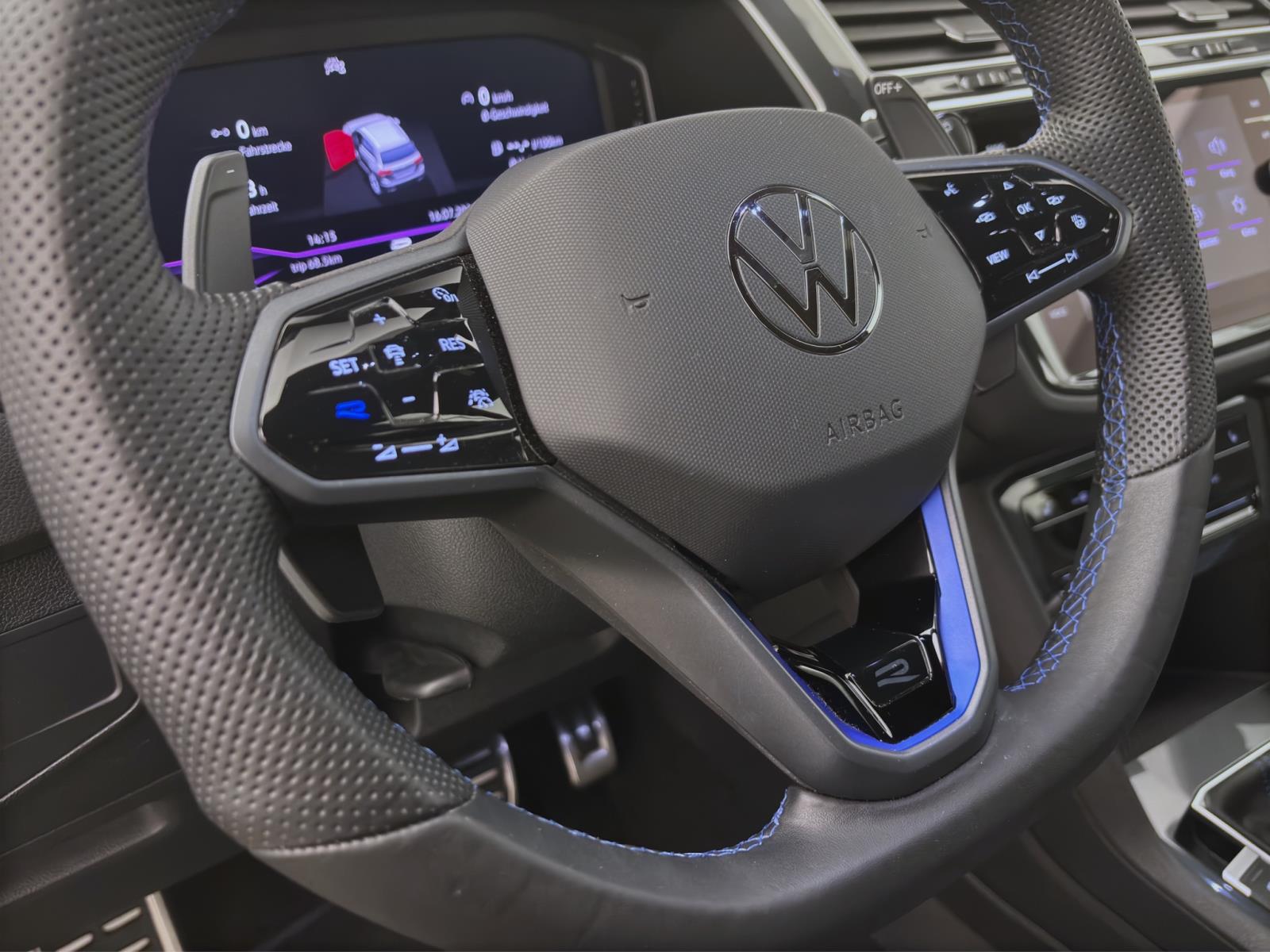 Bild 17: Volkswagen Tiguan 4M R NAVI KLIMA PDC MATRIX