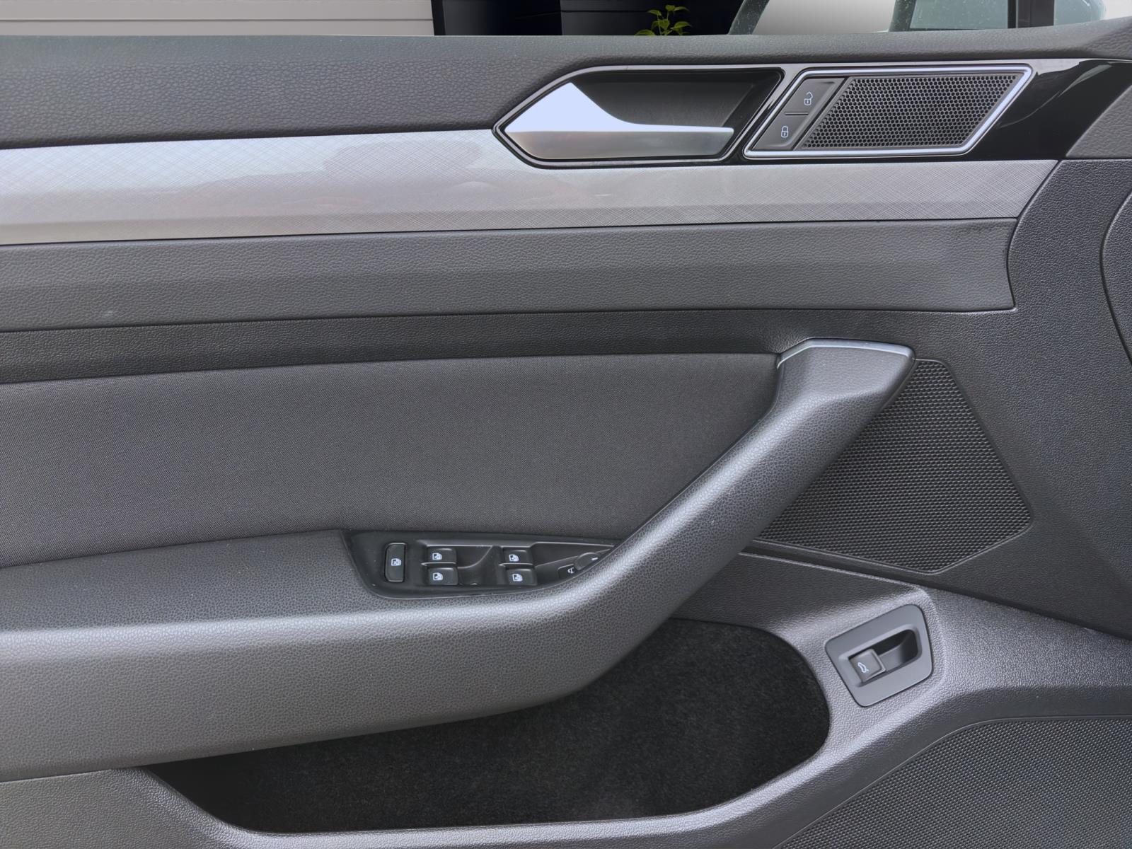 Bild 9: Volkswagen Passat Variant 2.0 TDI DSG BUSINESS NAVI KAMERA PDC ACC