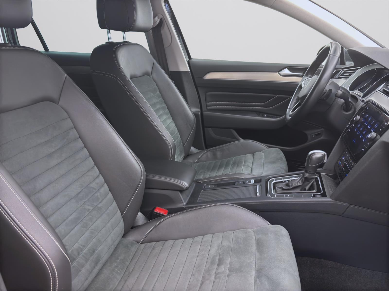 Bild 14: Volkswagen Passat Variant 2.0 TDI DSG ELEGANCE NAVI IQ.LIGHT KAMERA