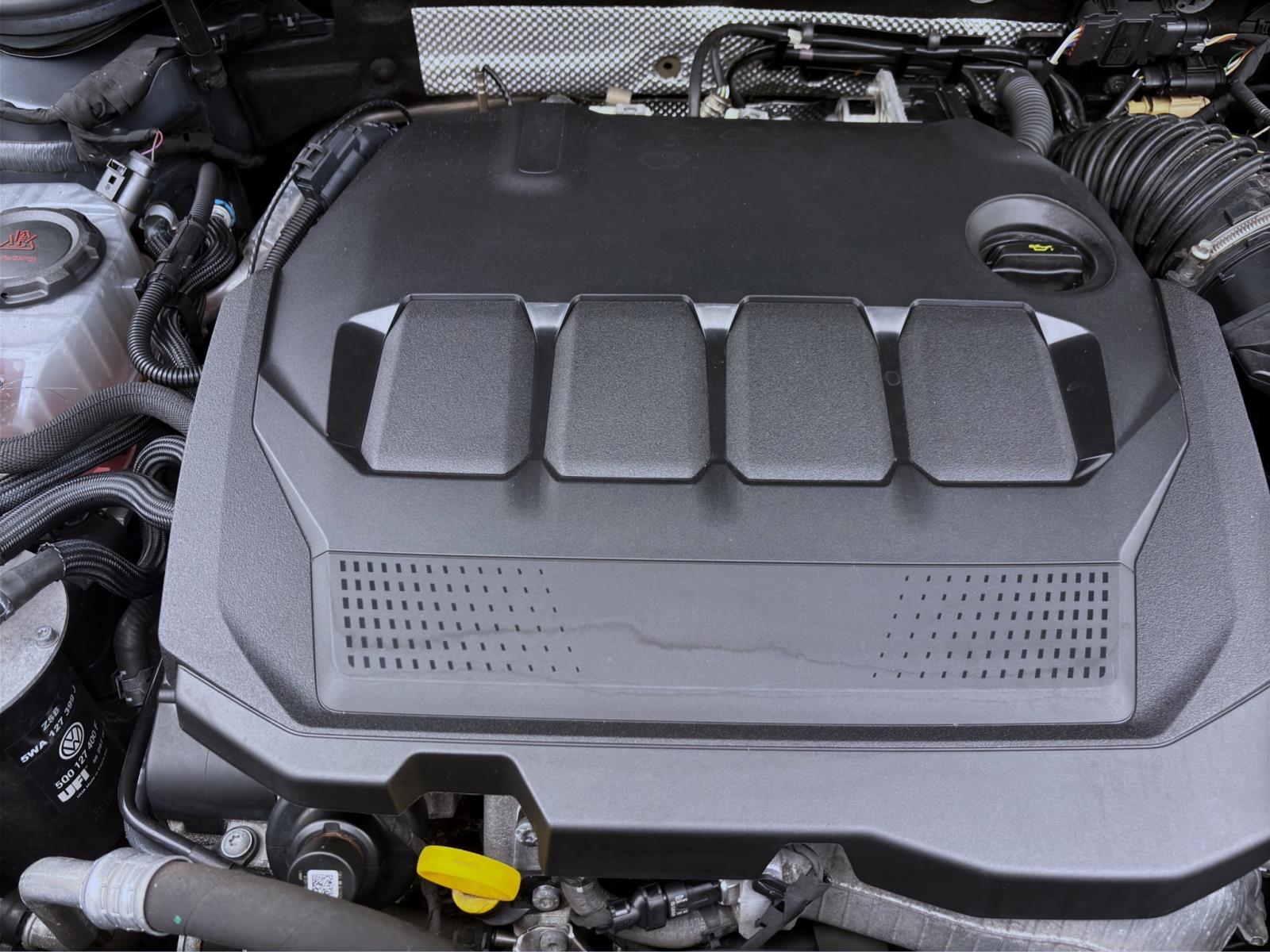 Bild 16: Volkswagen Passat Variant 2.0 TDI DSG ELEGANCE NAVI IQ.LIGHT KAMERA