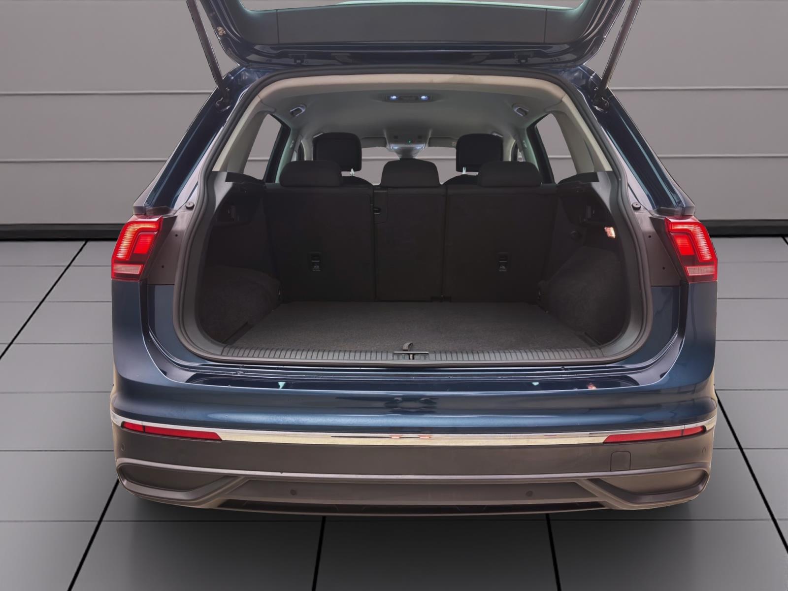 Bild 3: Volkswagen Tiguan 1.5 TSI ACTIVE AHK PDC SITZHZG LED