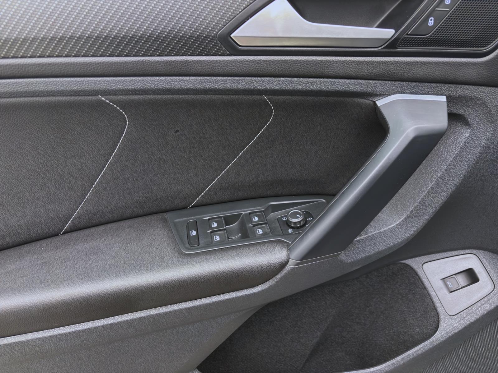 Bild 9: Volkswagen Tiguan 1.5 TSI DSG R-LINE NAVI AHK MATRIX PDC
