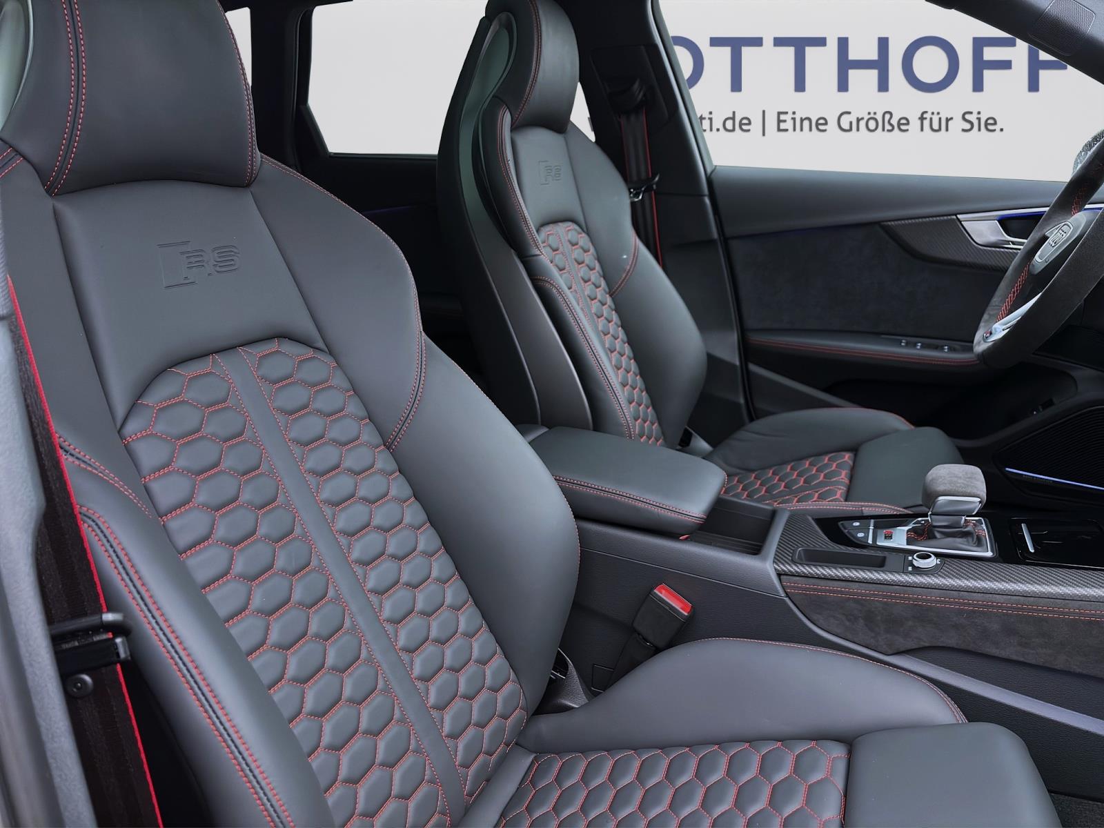 Audi RS4 Avant Q PANO MATRIX NAVI B&O
