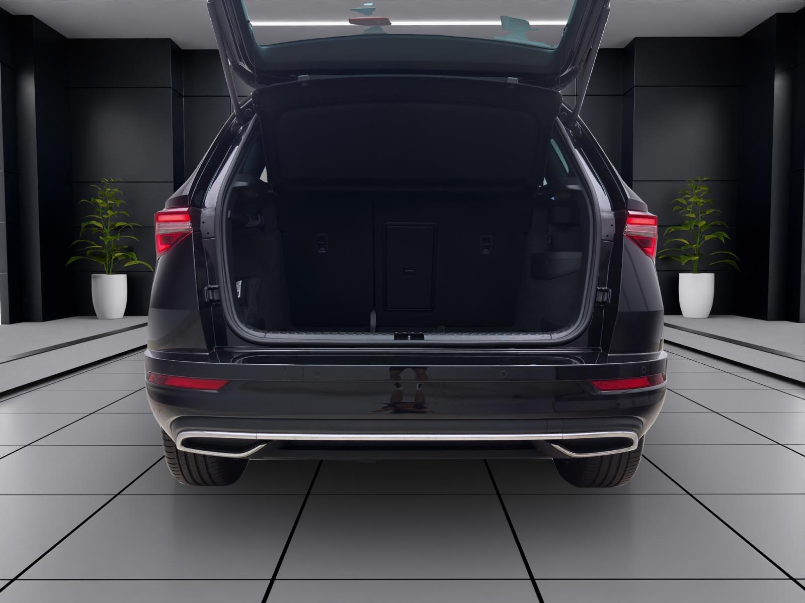 Bild 3: Skoda Karoq 2.0 TSI DSG 4x4 SPORTLINE MATRIX PDC VIRTUAL LM18