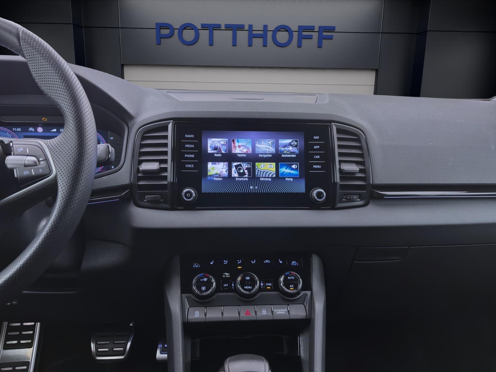 Bild 12: Skoda Karoq 2.0 TSI DSG 4x4 SPORTLINE MATRIX PDC VIRTUAL LM18