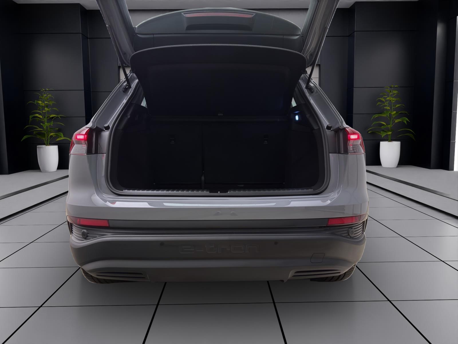 Bild 3: Audi Q4 e-tron 35 LED PDC KLIMA BLUETOOTH