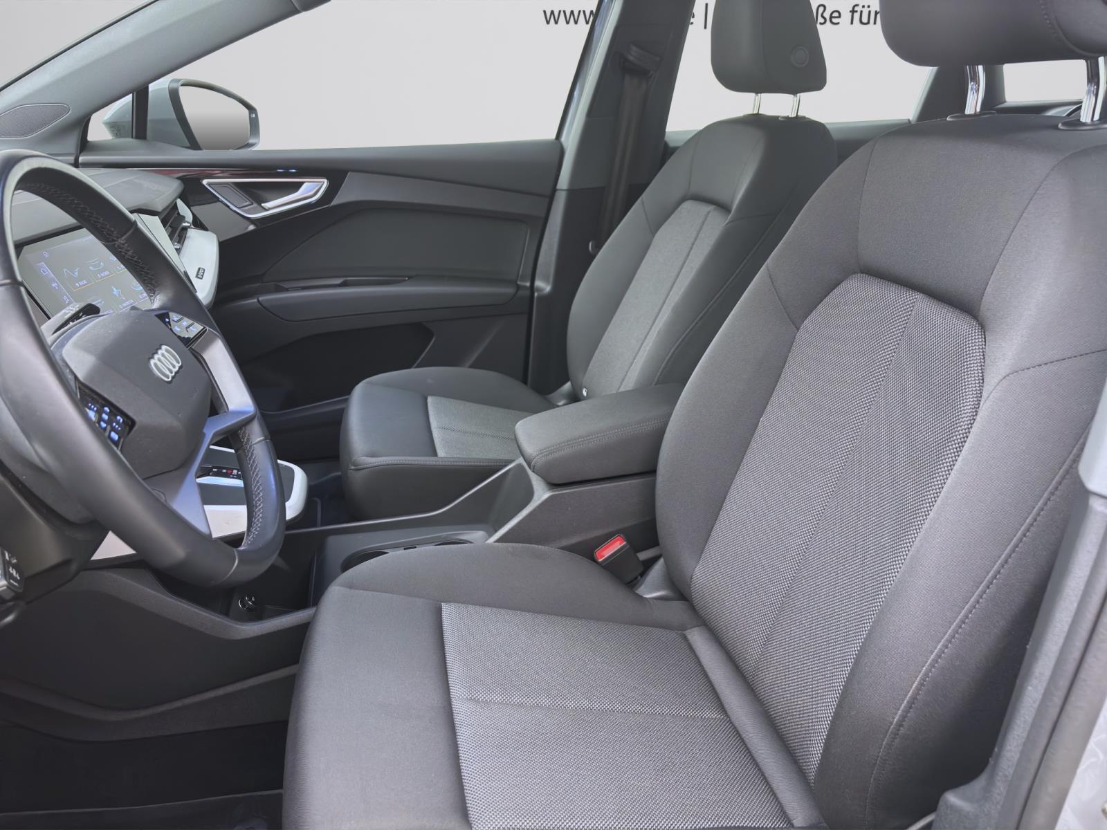 Bild 8: Audi Q4 e-tron 35 LED PDC KLIMA BLUETOOTH