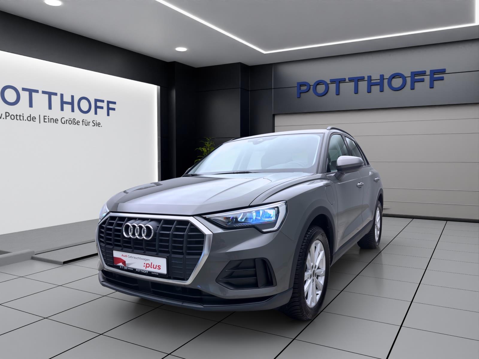 Audi Q3 45 TFSIe AHK SITZHZG KLIMA LM18 DAB+ 8599684