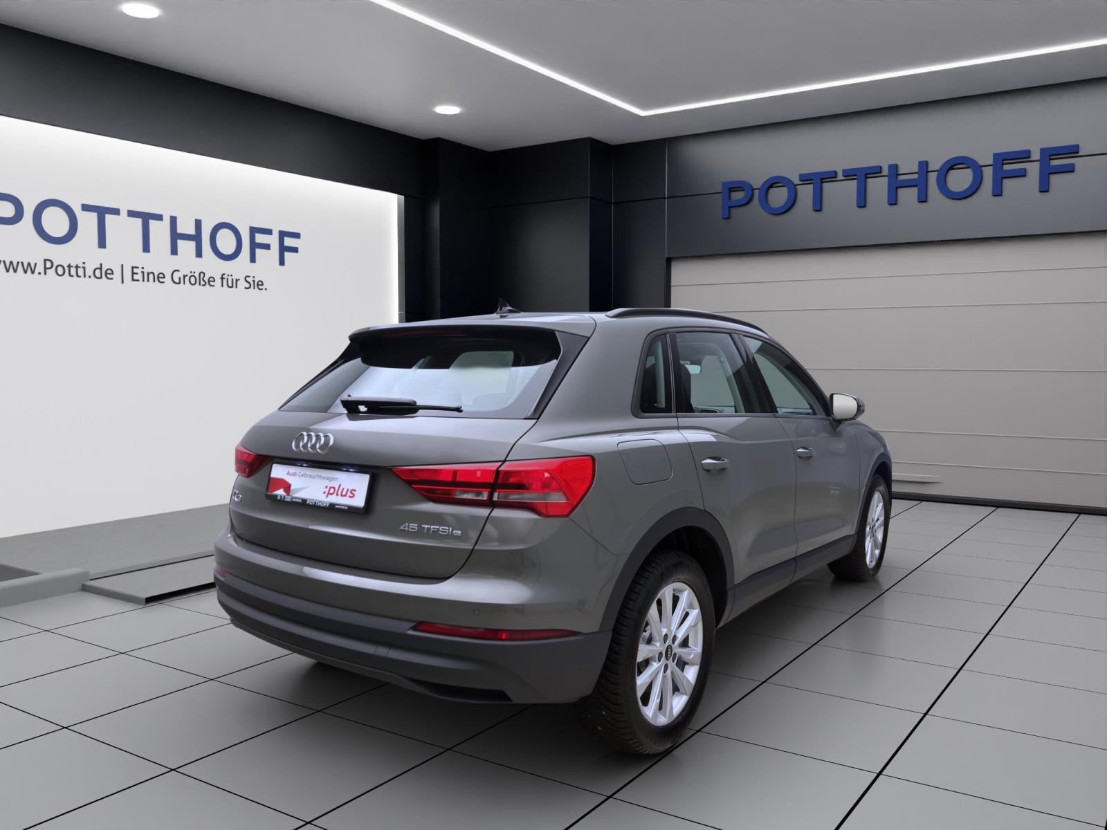 Bild 4: Audi Q3 45 TFSIe AHK SITZHZG KLIMA LM18 DAB+