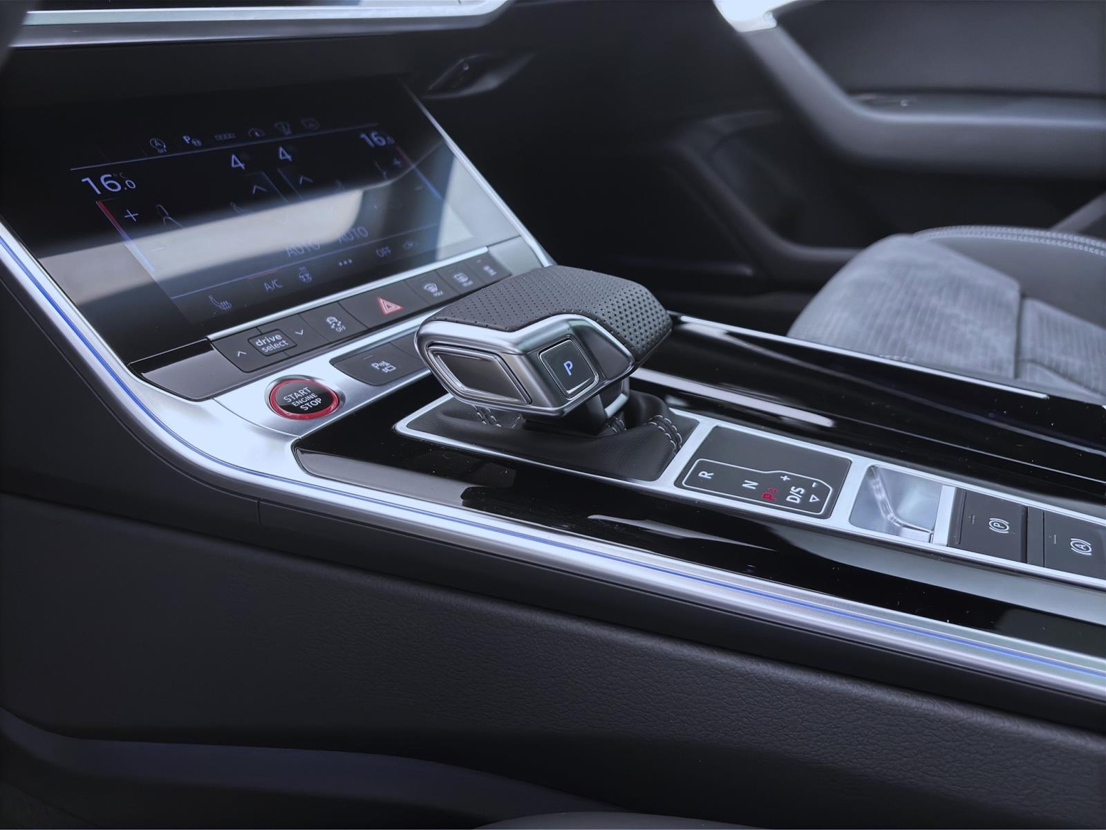 Bild 12: Audi S6 Avant Q STANDHZG AHK HD-MATRIX NAVI B&O