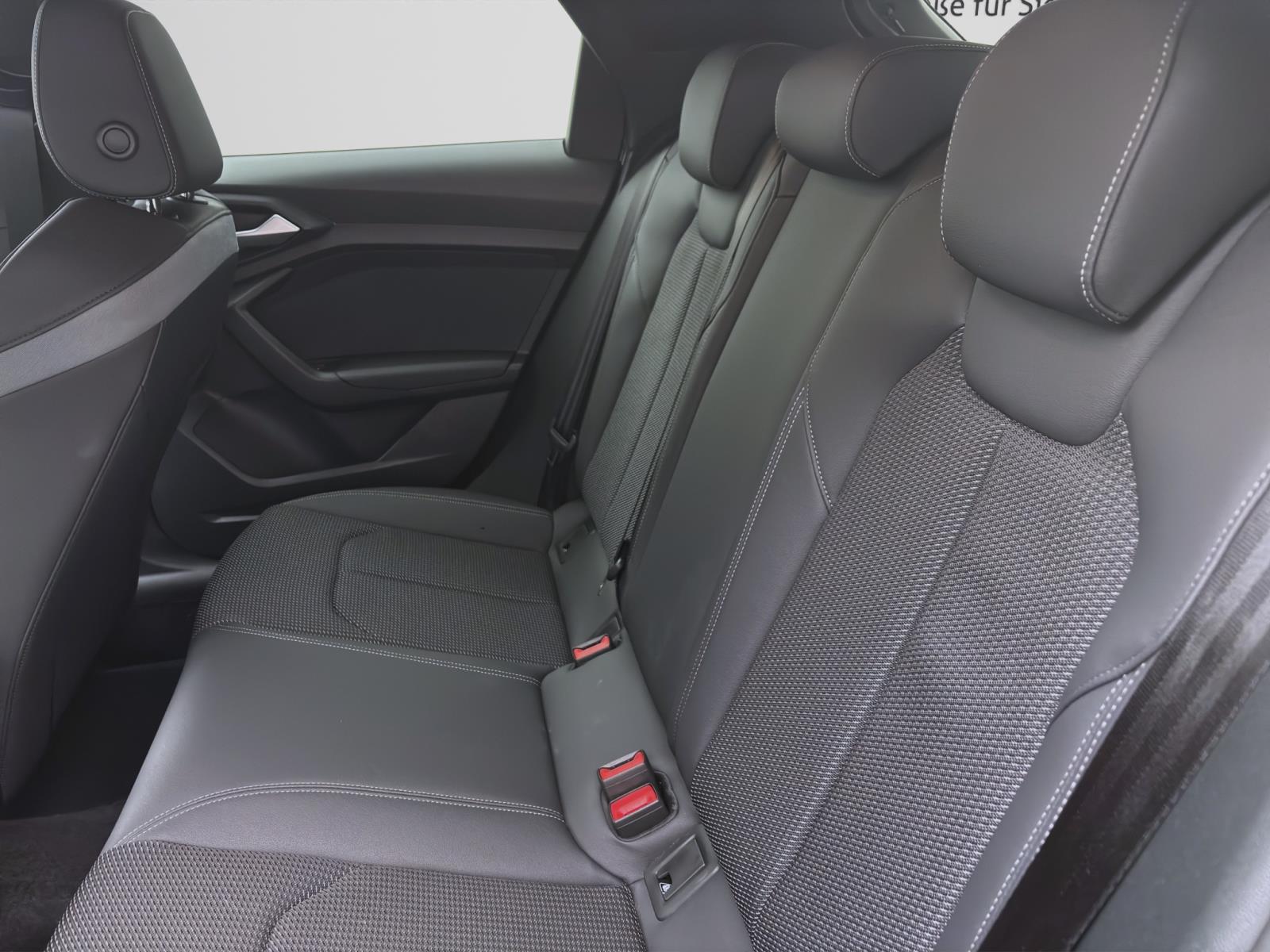 Bild 13: Audi A1 Sportback 25 TFSI S LINE PDC SHZG VIRTUAL LM17