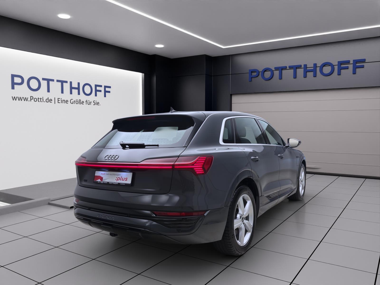 Bild 4: Audi Q8 e-tron 55 Q ADVANCED AHK MATRIX NAVI HuD