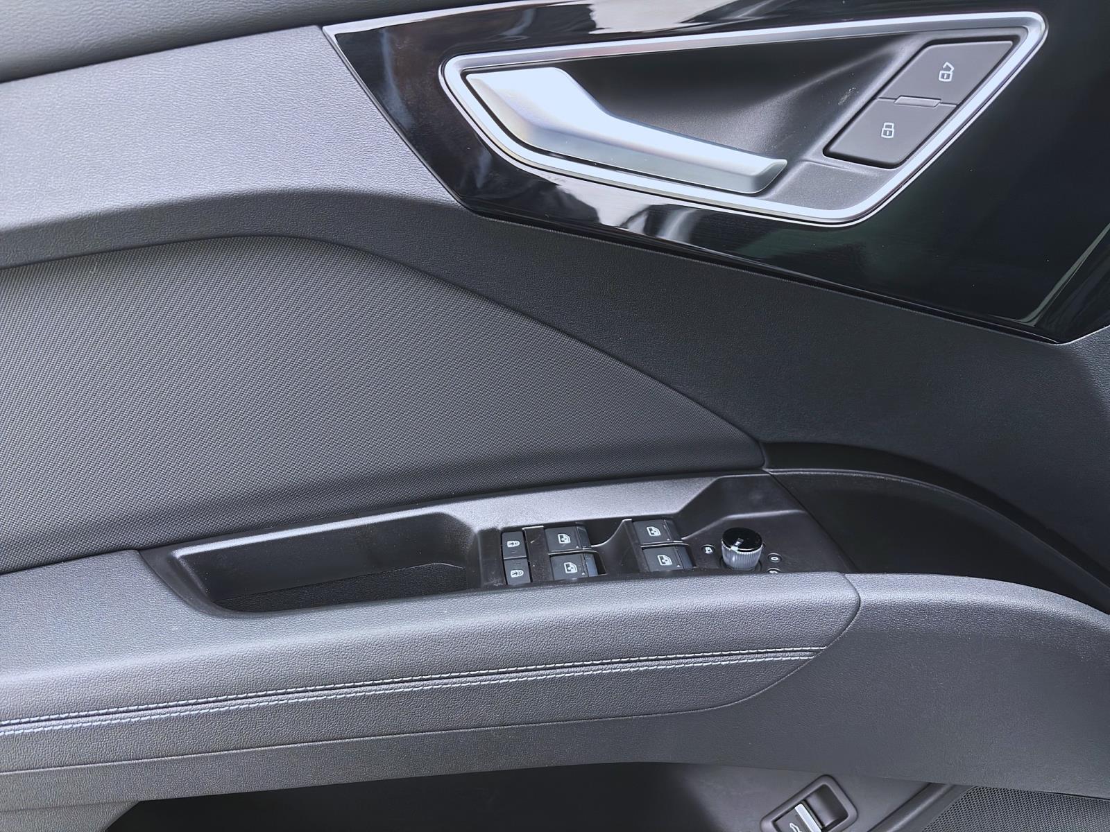 Bild 9: Audi Q4 e-tron Sportback 45 Q PANO MATRIX KAMERA NAVI+