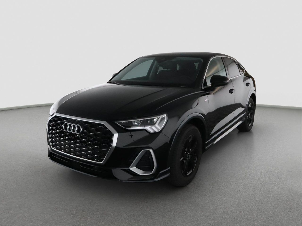 Audi Q3 Sportback 35 TFSI S LINE STANDHZG AHK NAVI KAMERA 8565160