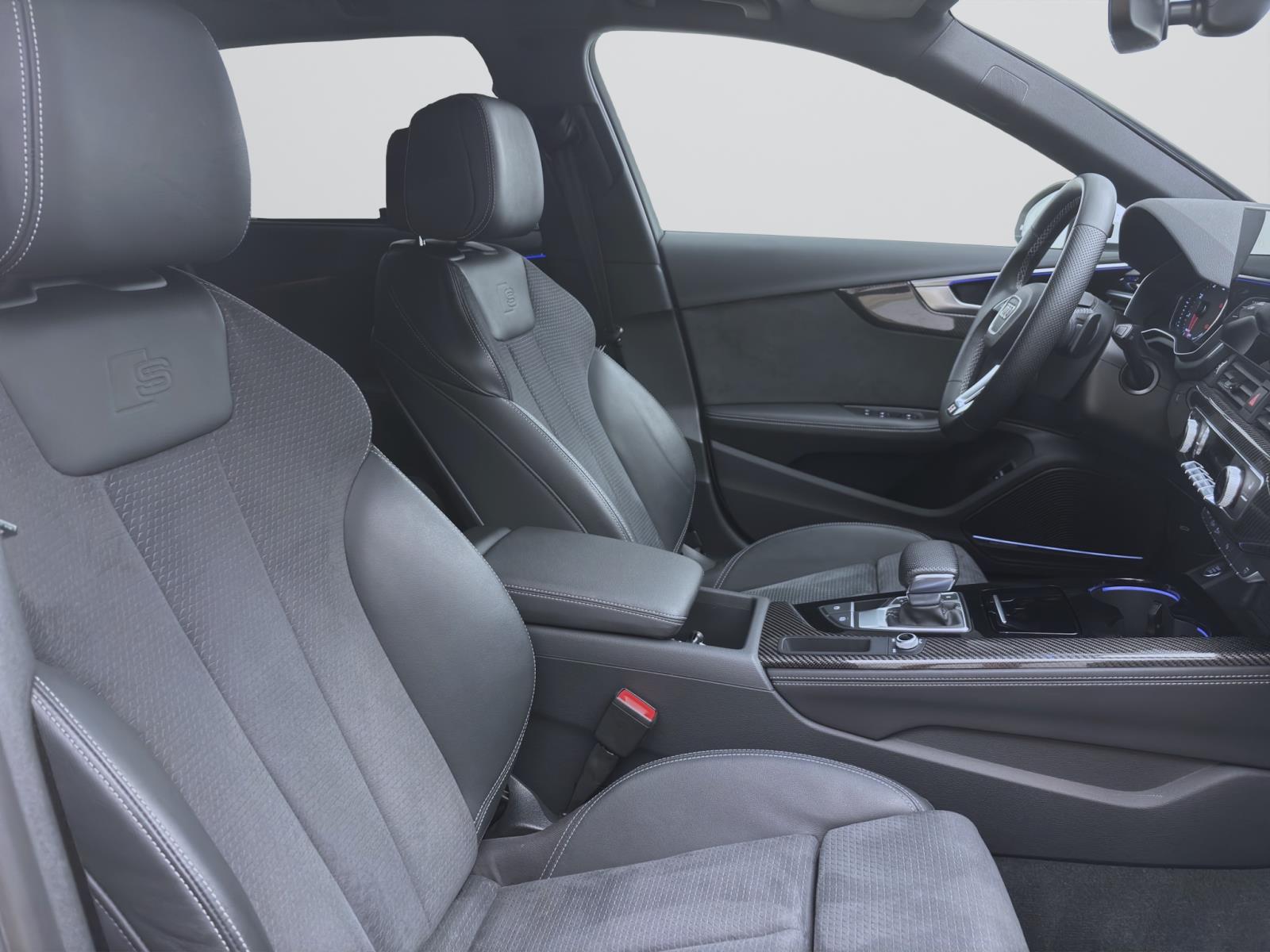Bild 14: Audi A4 Avant 40 TDI Q S LINE PANO MATRIX KAMERA PDC