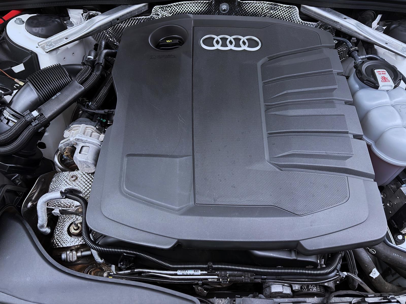 Bild 16: Audi A4 Avant 40 TDI Q S LINE PANO MATRIX KAMERA PDC