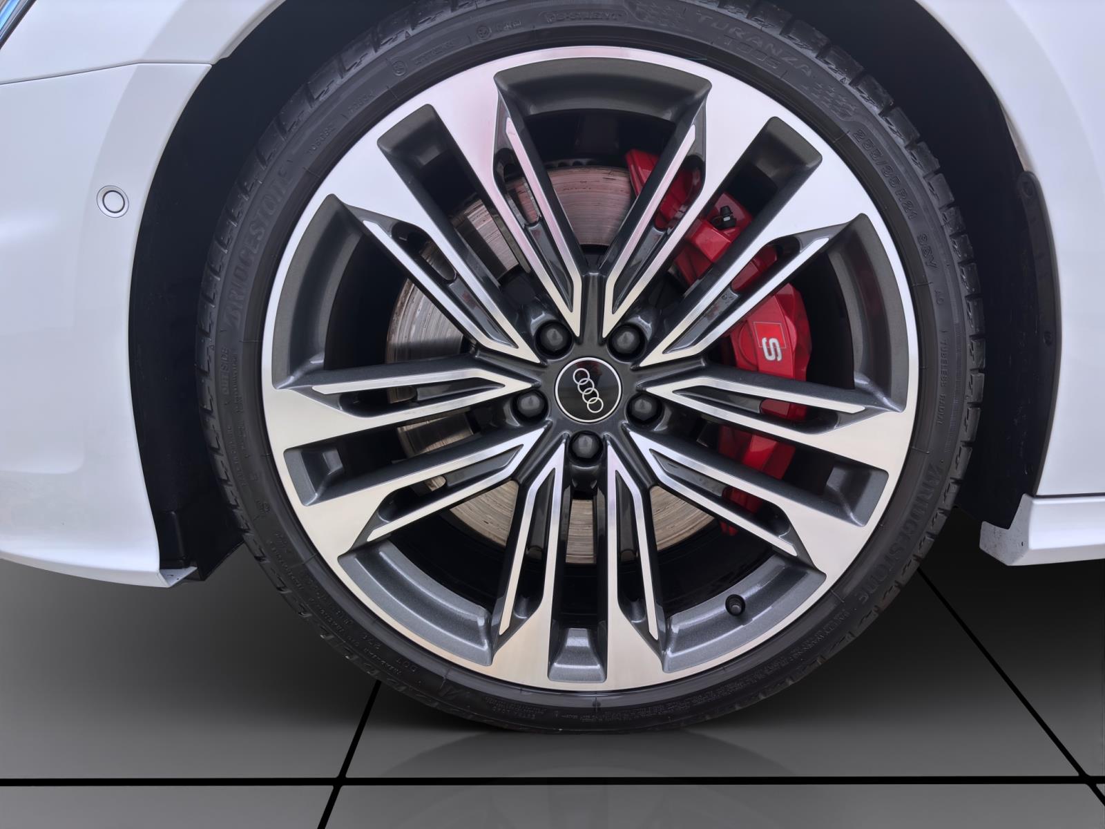 Bild 7: Audi S6 Avant TDI Q PANO STDHZG MATRIX PDC