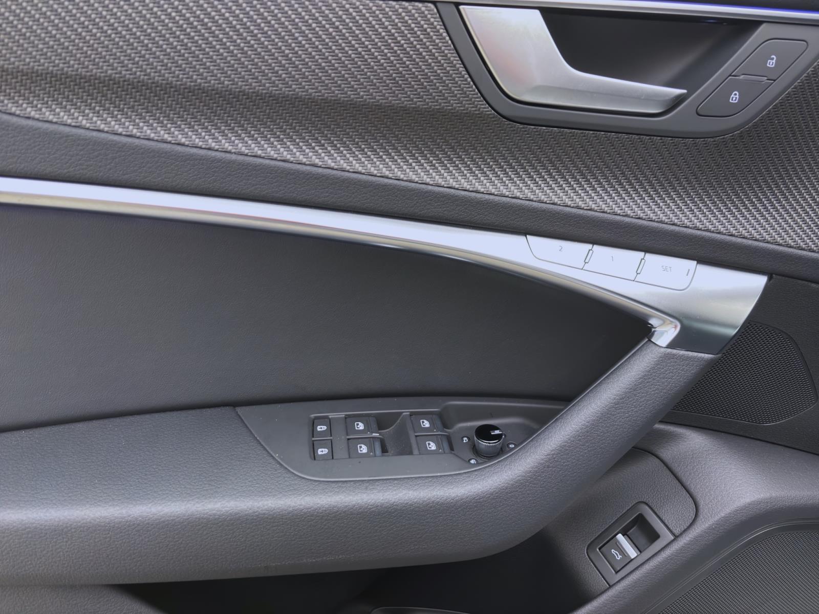 Bild 9: Audi S6 Avant TDI Q PANO STDHZG MATRIX PDC