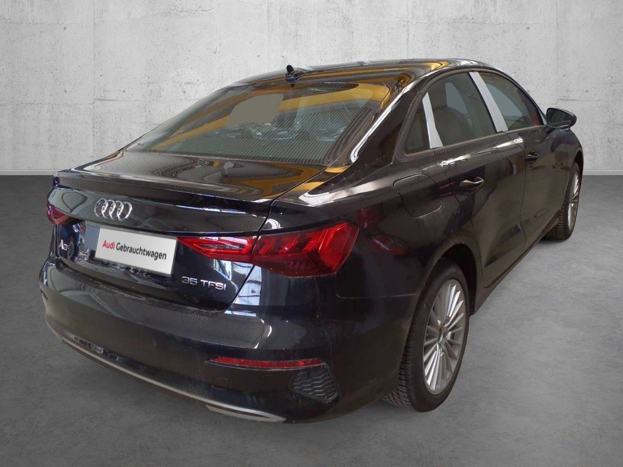 Audi A3 Limousine 35 TFSI ADVANCED NAVI+ PDC SITZHZG