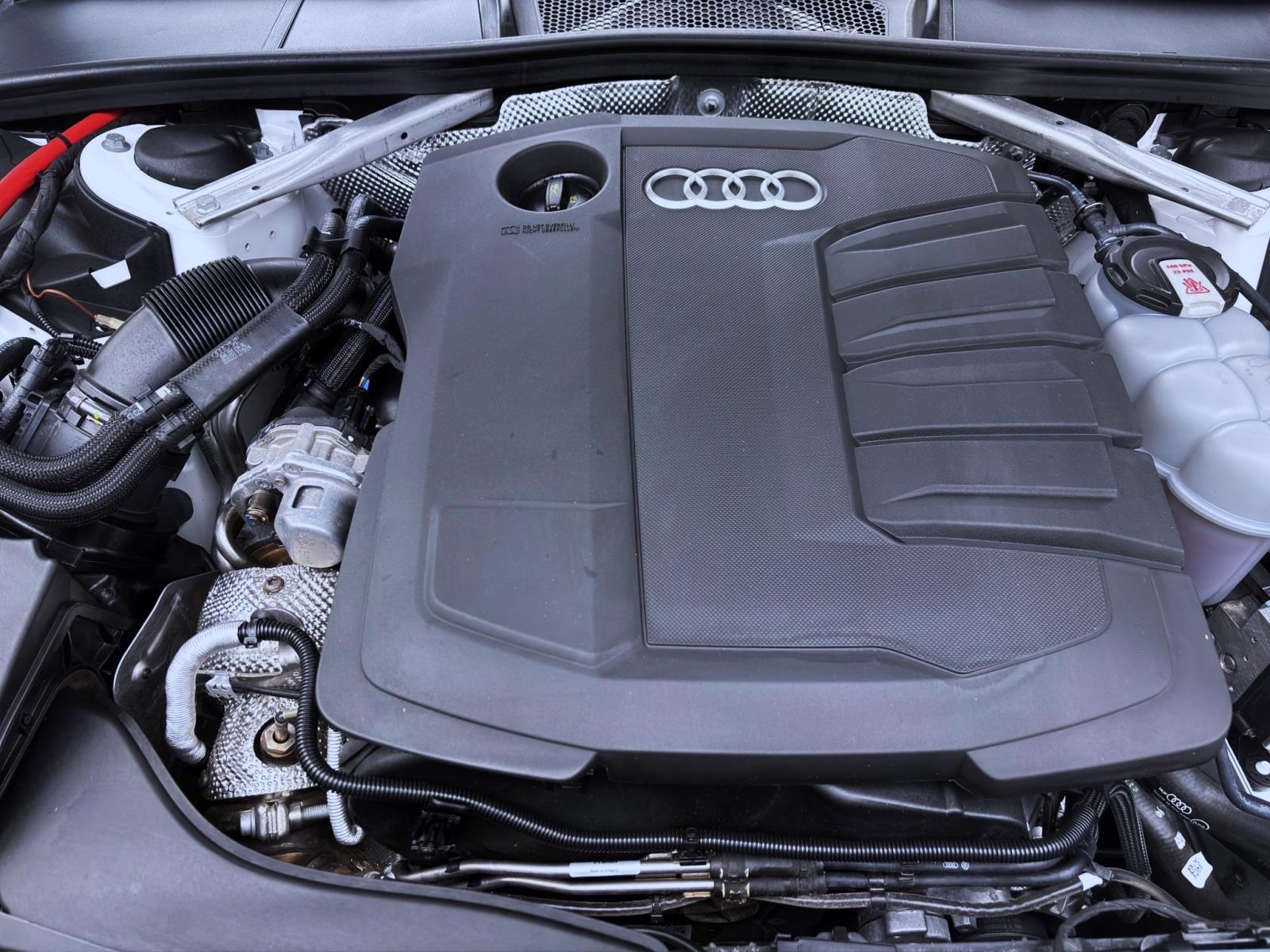 Bild 8: Audi A4 Avant 40 TDI S LINE STANDHZG AHK NAVI KAMERA