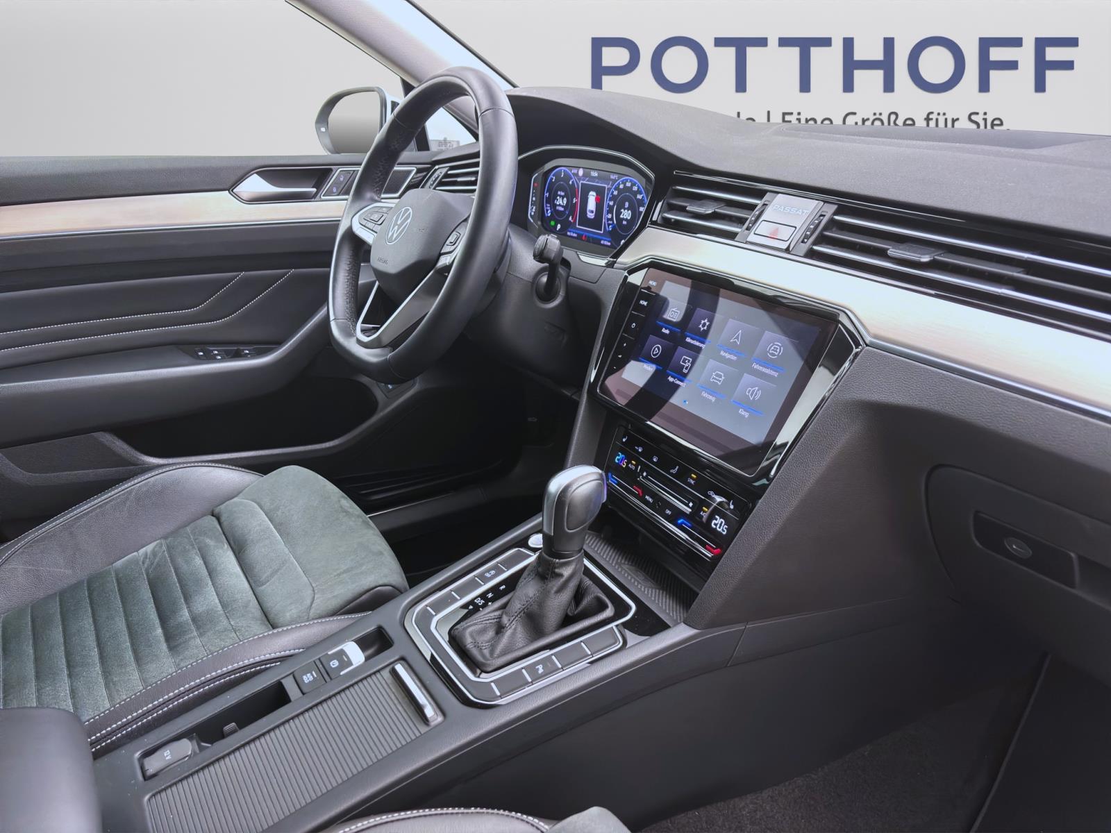Bild 15: Volkswagen Passat Variant 2.0 TDI DSG ELEGANCE NAVI AHK KAMERA PDC