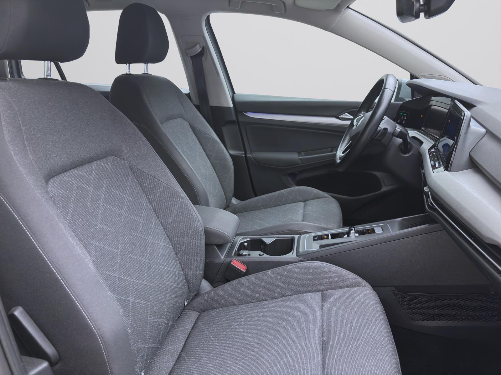 Bild 14: Volkswagen Golf Variant 1.0 eTSI DSG LIFE NAVI KAMERA PDC ACC