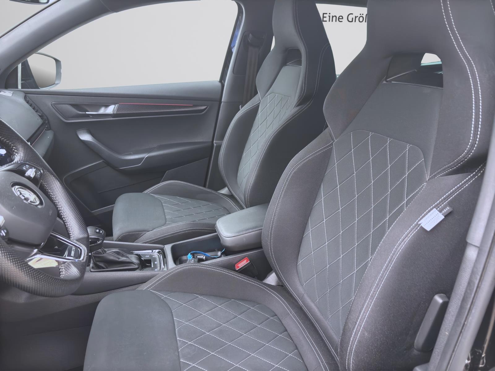 Bild 8: Skoda Karoq 2.0 TDI DSG 4x4 SPORTLINE NAVI AHK KAMERA PDC