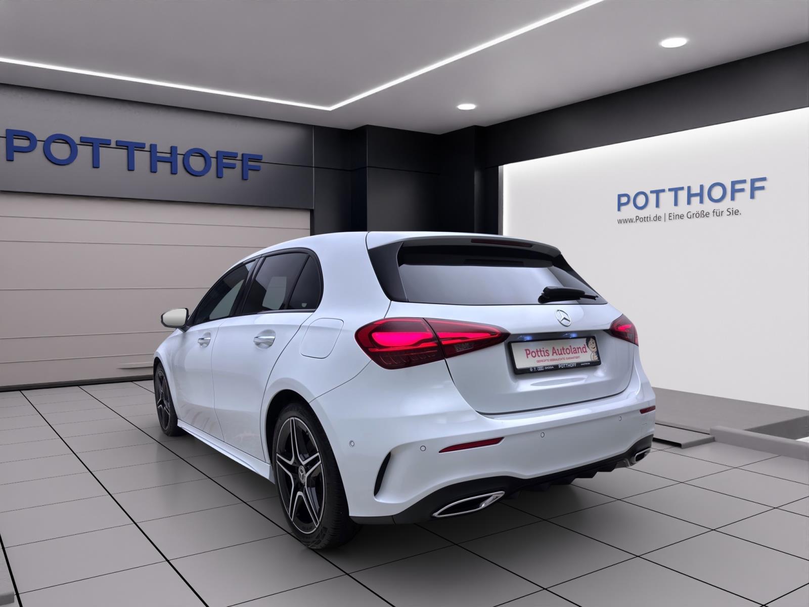 Bild 1: Mercedes-Benz A 200 AMG LINE 360° NAVI LED SITZHZG