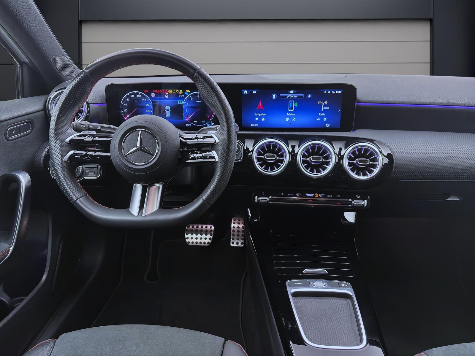 Bild 11: Mercedes-Benz A 200 AMG LINE 360° NAVI LED SITZHZG