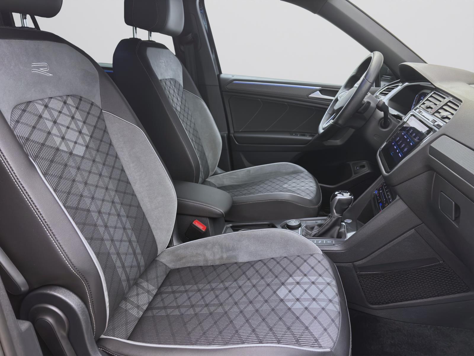 Bild 12: Volkswagen Tiguan Allspace 2.0 TDI DSG 4M R-LINE AHK IQ.LIGHT NAVI DCC