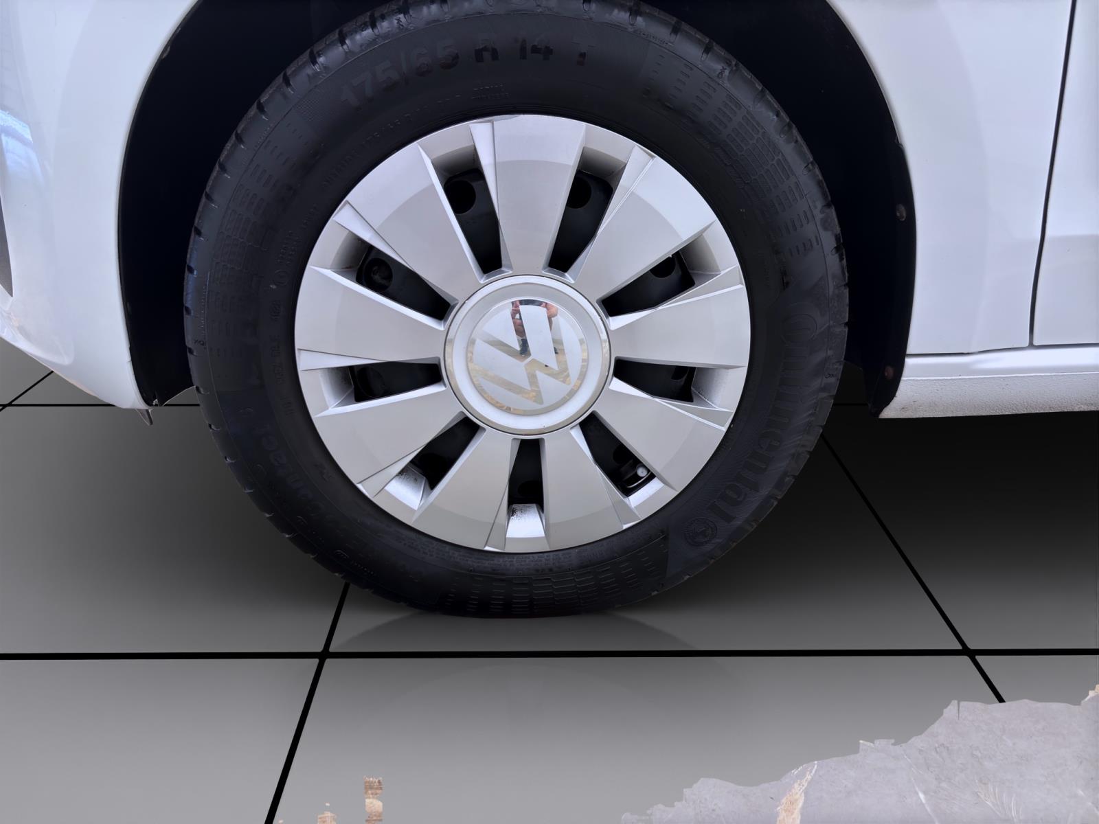 Bild 7: Volkswagen up! 1.0 MPI MOVE UP! SITZHZG KLIMA LED