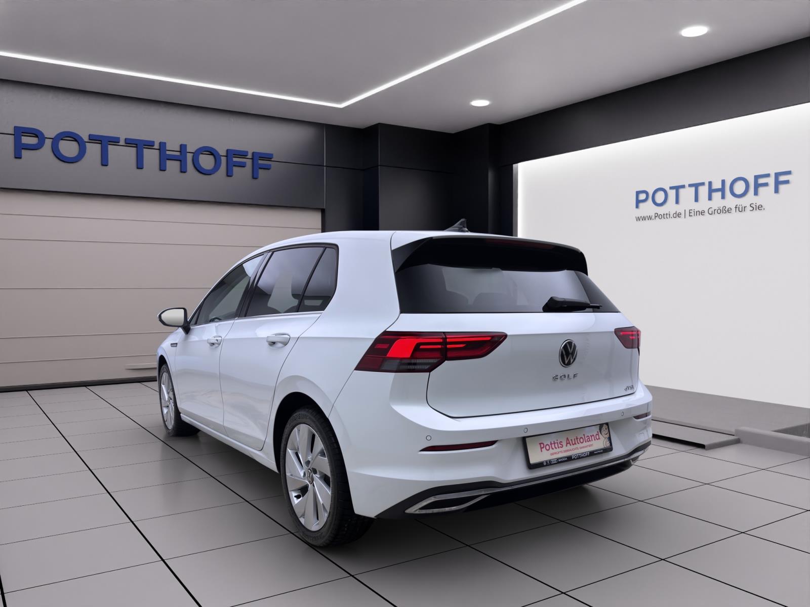 Bild 1: Volkswagen Golf 1.5 eTSI DSG STYLE NAVI ACC LED+ SITZHZG PDC
