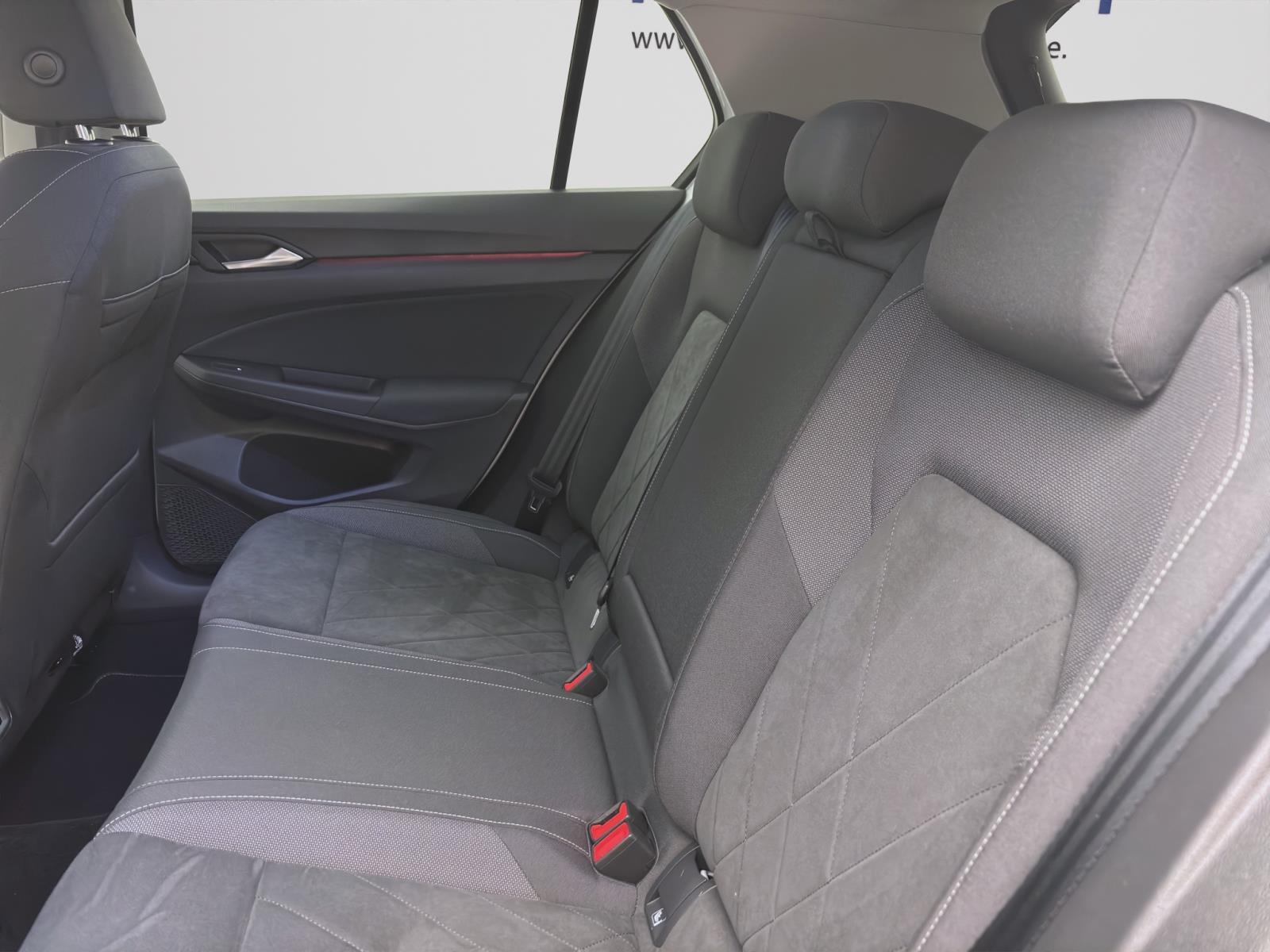 Bild 13: Volkswagen Golf 1.5 eTSI DSG STYLE NAVI ACC LED+ SITZHZG PDC