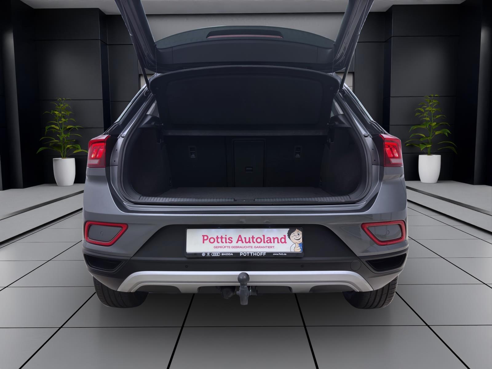 Volkswagen T-Roc 1.5 TSI DSG MOVE NAVI AHK KLIMA PDC