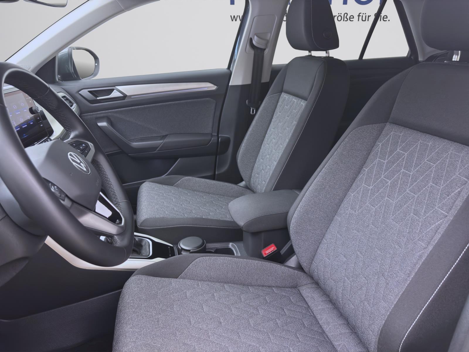 Volkswagen T-Roc 1.5 TSI DSG MOVE NAVI AHK KLIMA PDC