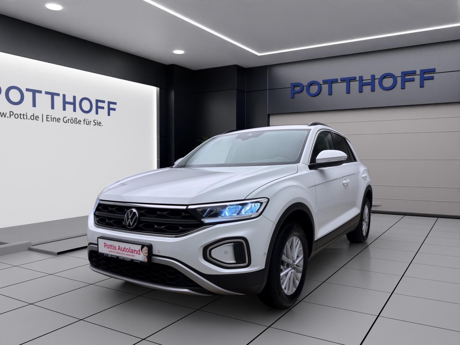 Volkswagen T-Roc 1.5 TSI DSG LIFE NAVI ACC PDC KLIMA LED