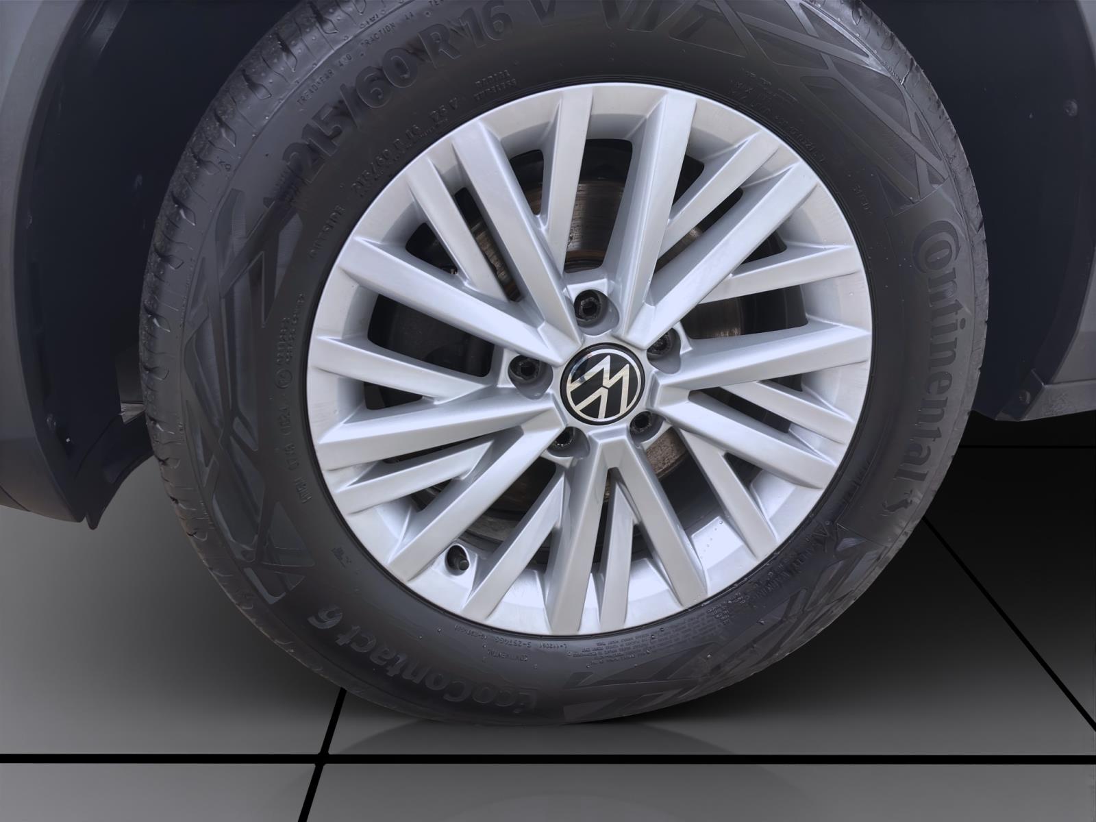 Volkswagen T-Roc 1.5 TSI DSG LIFE NAVI ACC PDC KLIMA LED