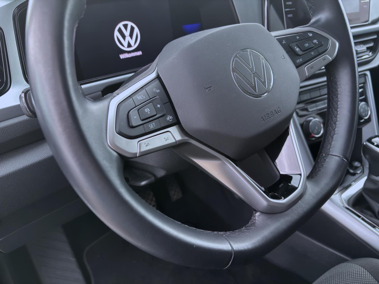 Volkswagen T-Roc 1.5 TSI DSG LIFE NAVI ACC PDC KLIMA LED