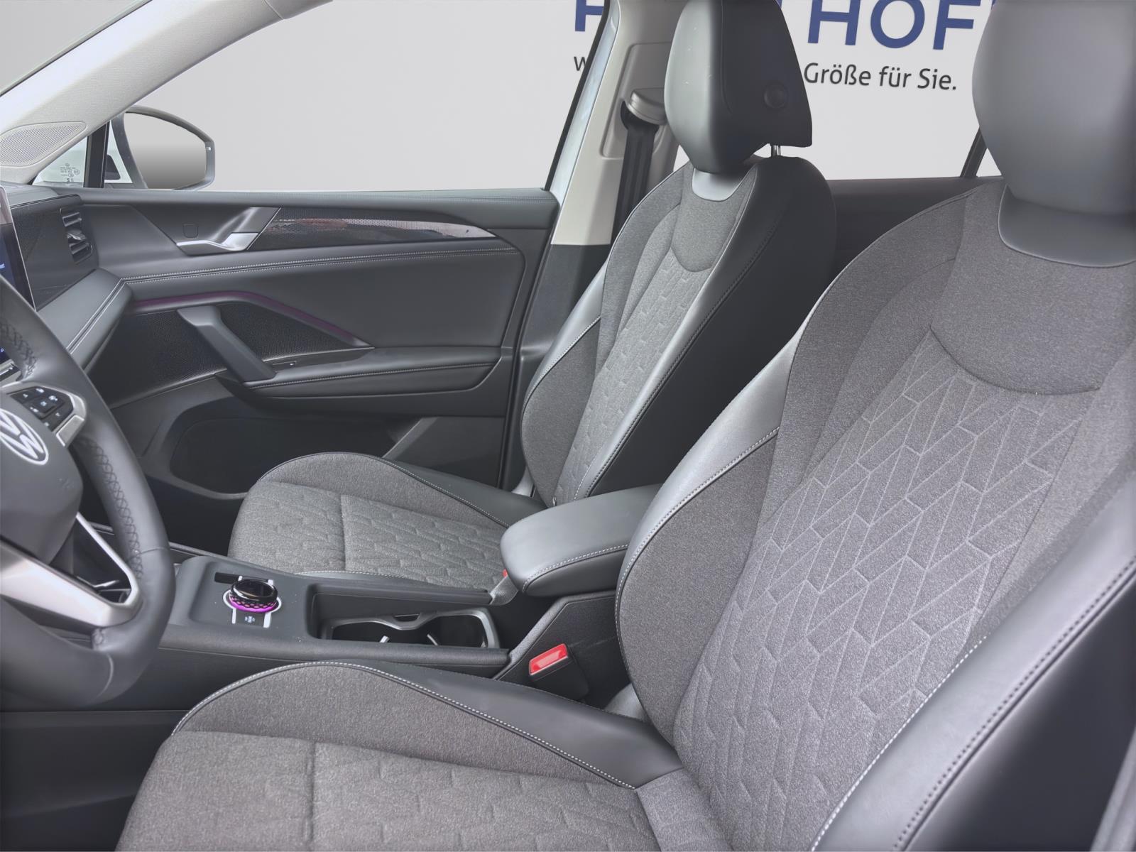 Bild 8: Volkswagen Tiguan 1.5 eTSI DSG LIFE NAVI AHK KAMERA SHZG