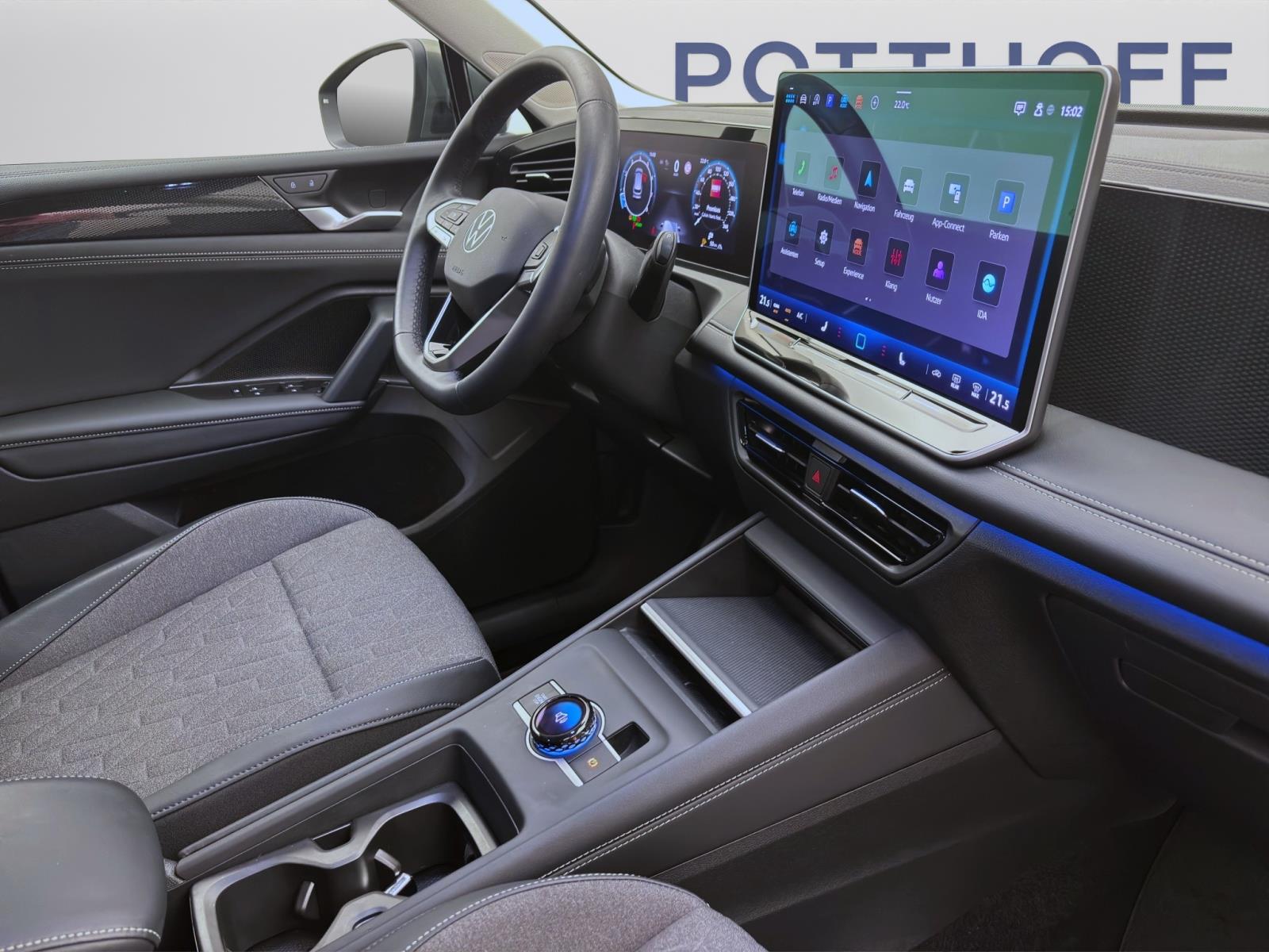 Bild 15: Volkswagen Tiguan 1.5 eTSI DSG LIFE PANO AHK KAMERA PDC
