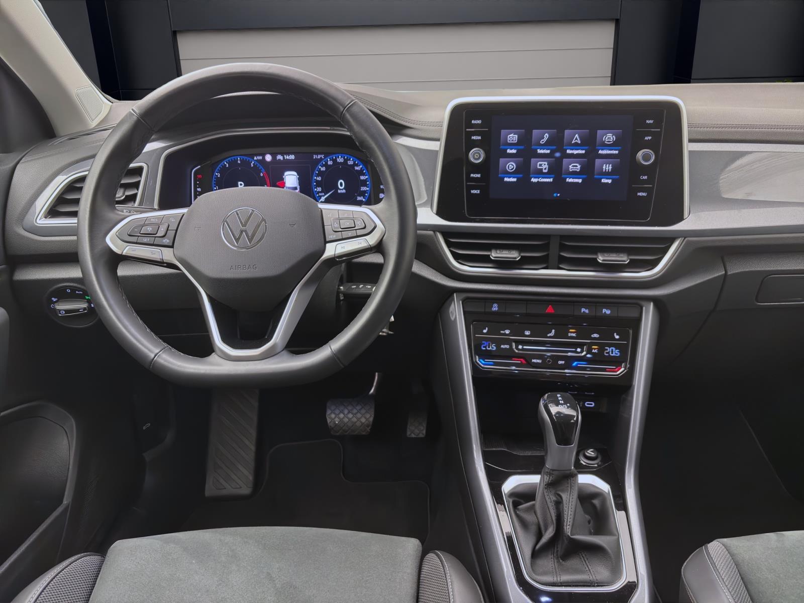 Bild 11: Volkswagen T-Roc 1.5 TSI DSG STYLE LED NAVI AHK ACC