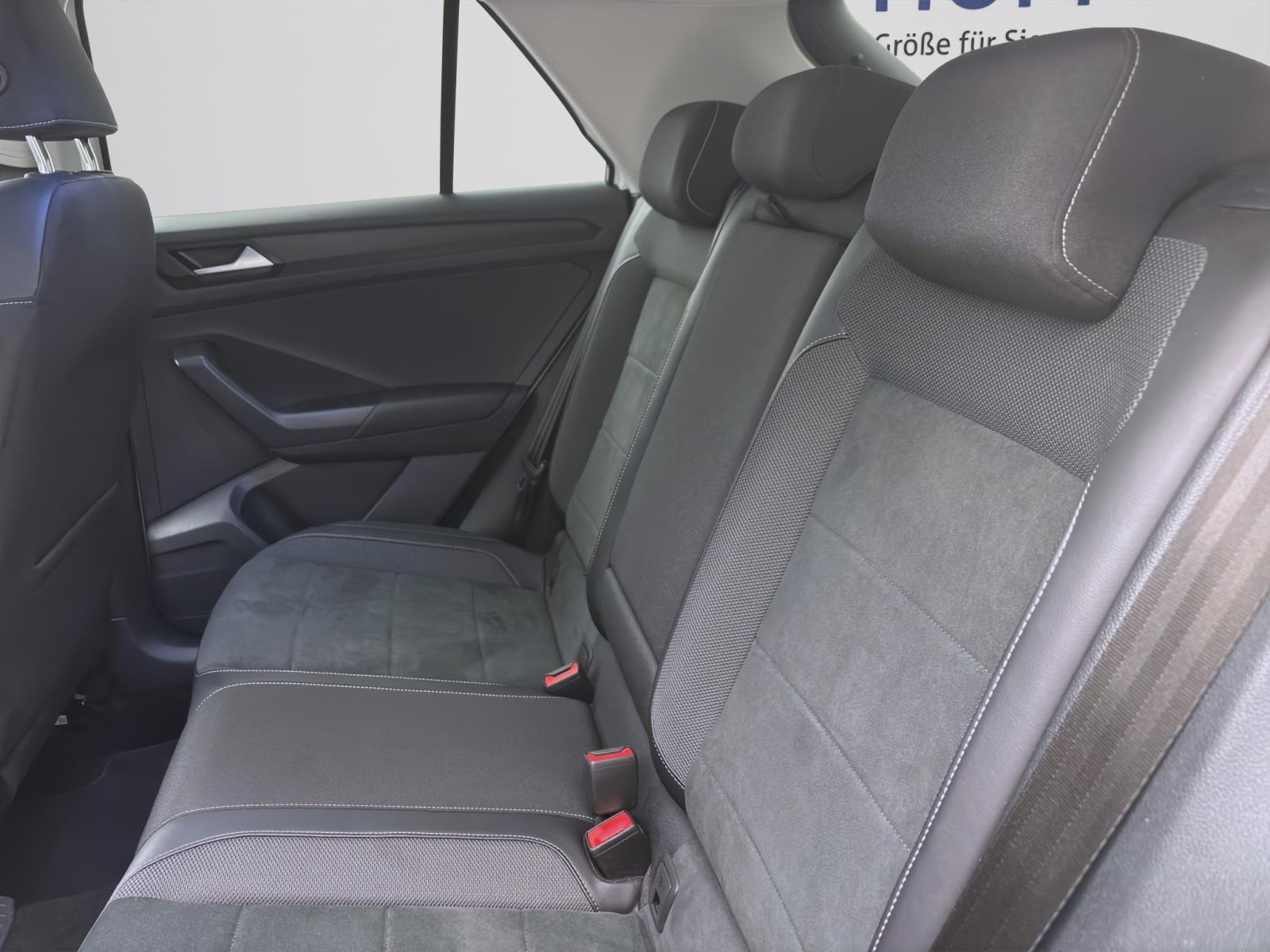 Bild 13: Volkswagen T-Roc 1.5 TSI DSG STYLE LED NAVI AHK ACC