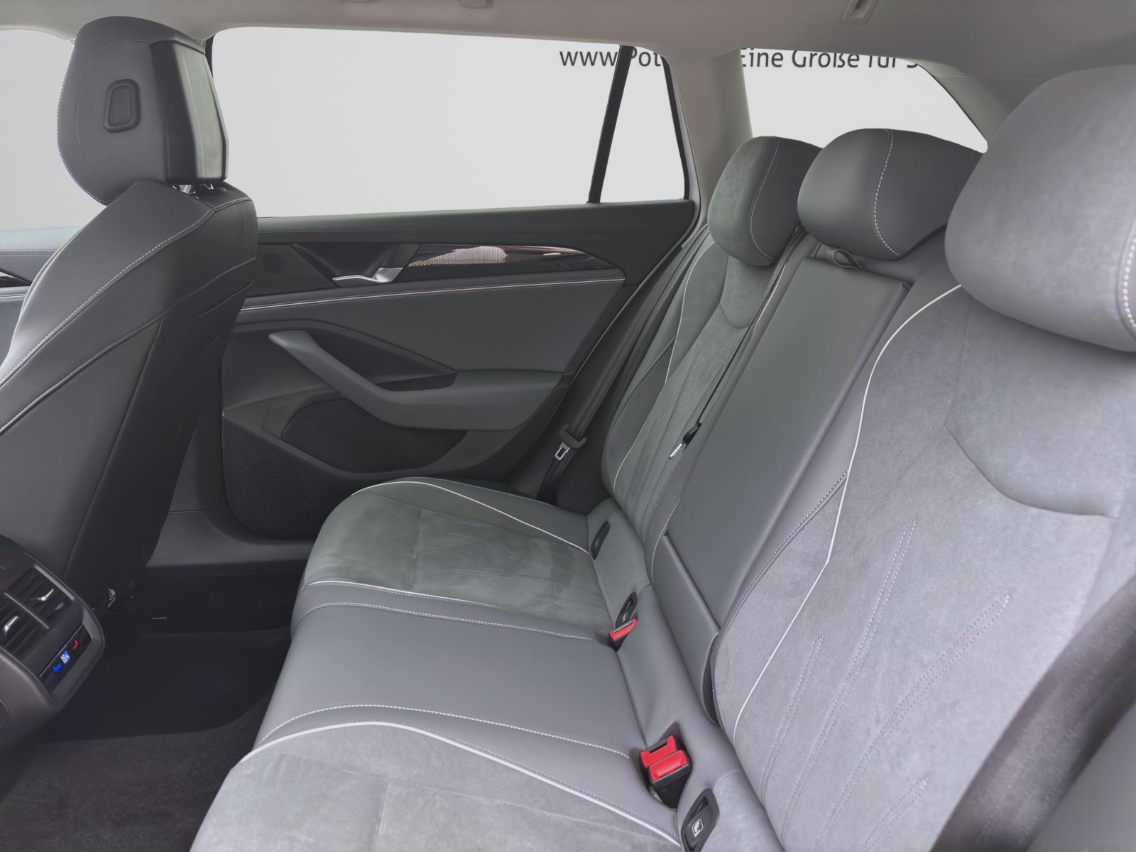 Bild 13: Volkswagen Passat Variant 1.5 eTSI DSG BUSINESS NAVI AHK KAMERA PDC